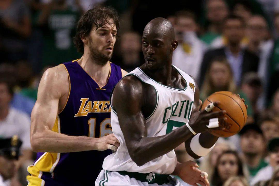 通过不懈的 通过不懈的