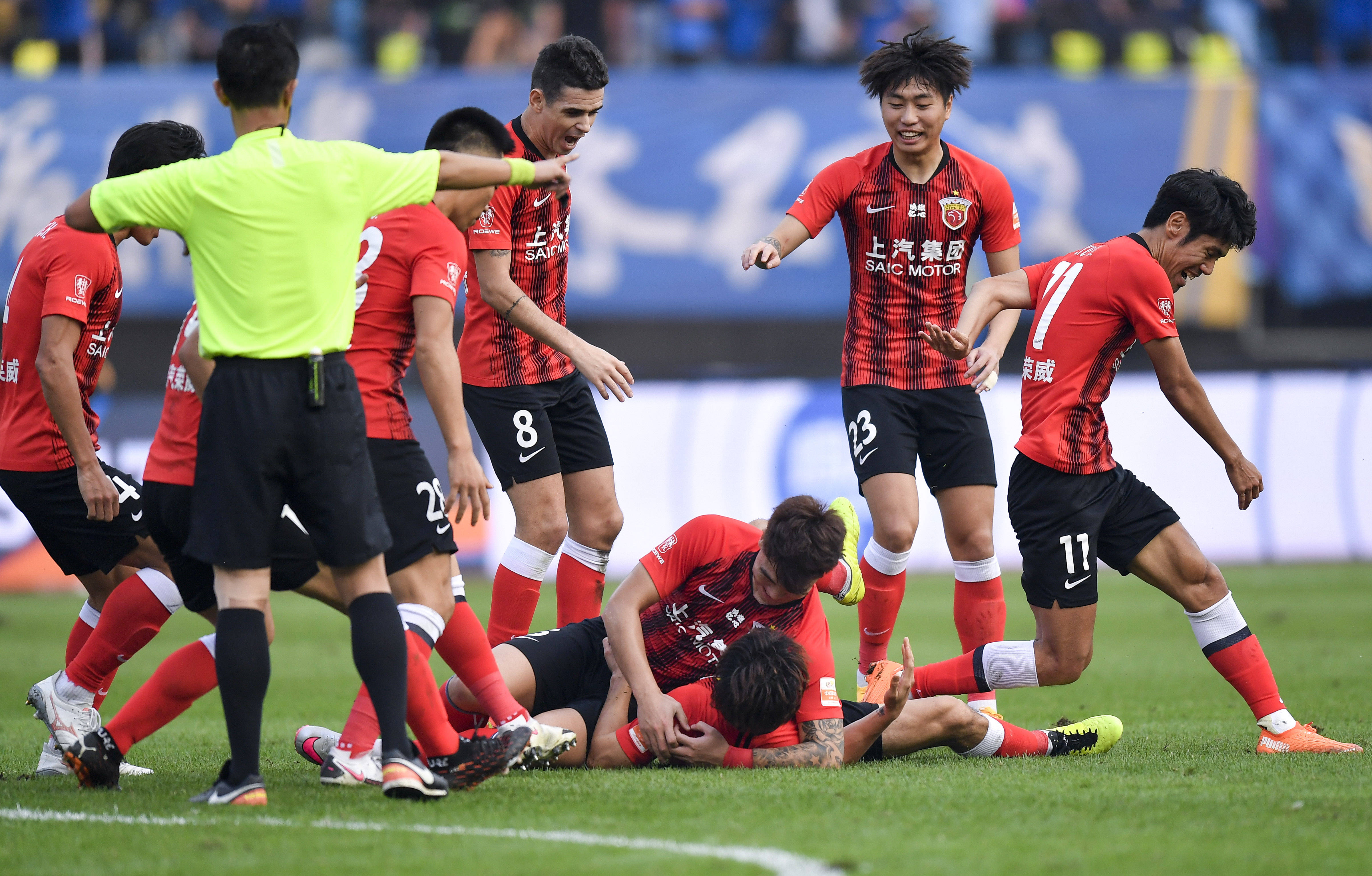 美知名高尔 美知名高尔